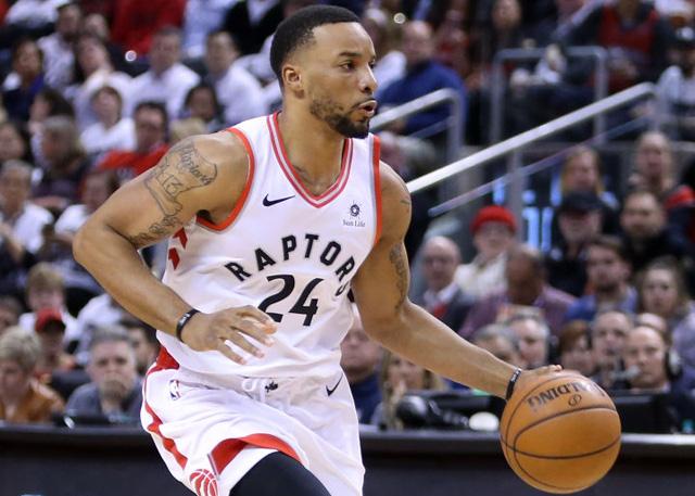 同时参与了 同时参与了